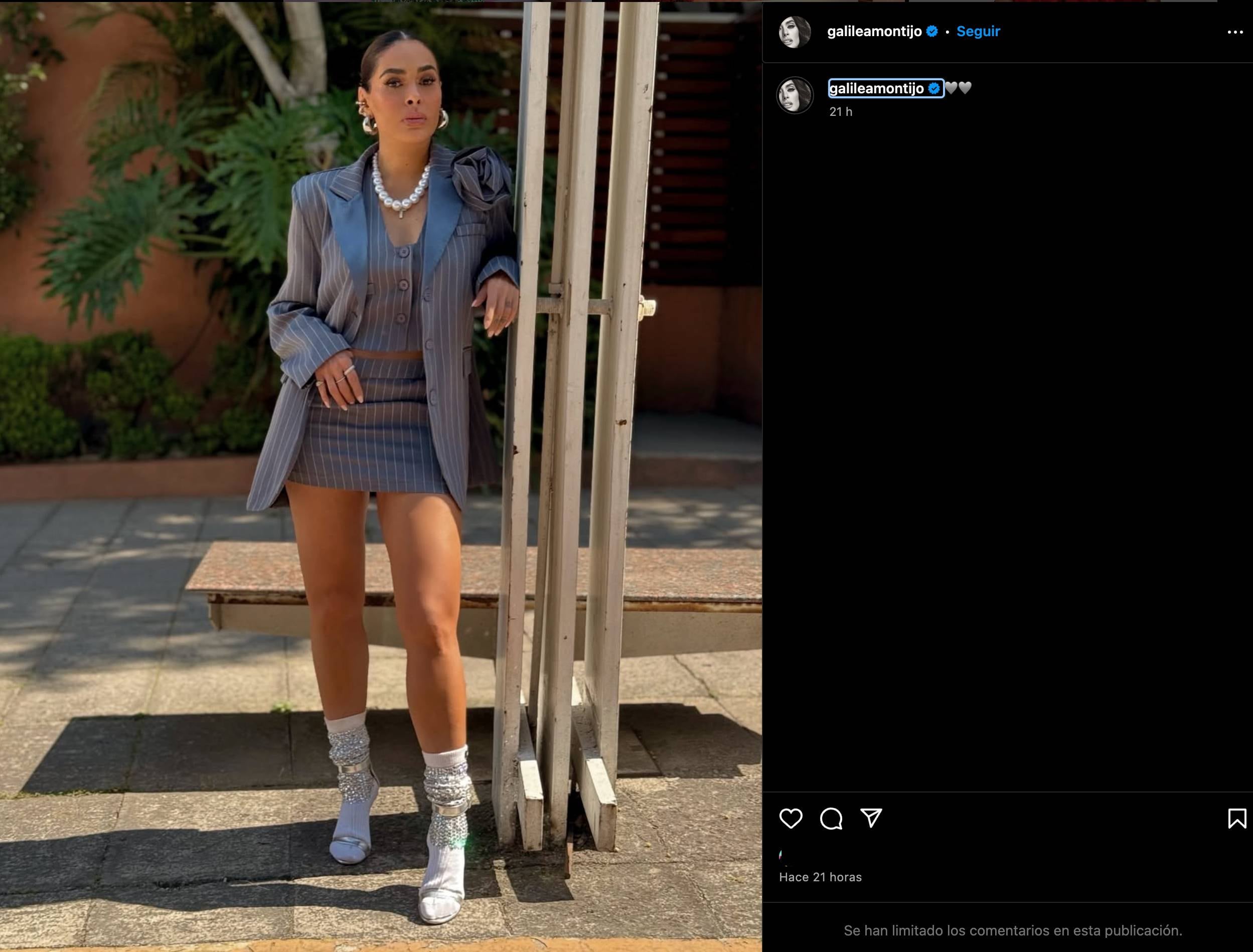 Galilea Montijo lució un outfit con "chanclas con calcetas"