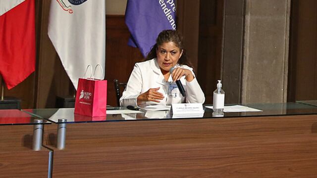 Amalia Becerra Aquino.