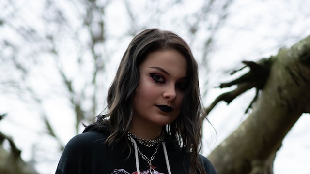 Este 19 de diciembre es el Día del Emo