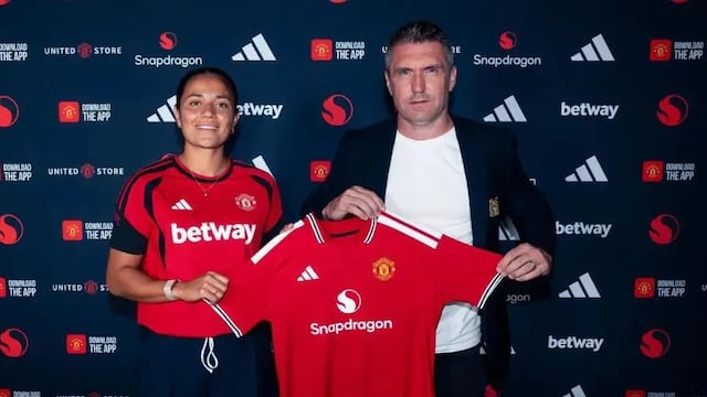 Rebeca Bernal será primera mexicana en jugar en el futbol inglés, tras ser adquirida por el Manchester United