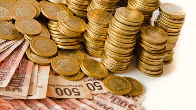 El primer paso para acumular riqueza es hacer el hábito de ahorrar.