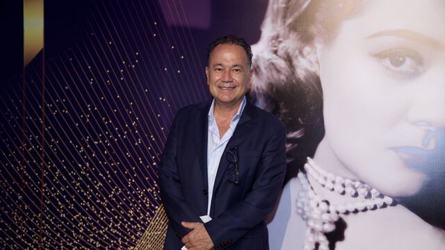 Nicandro Díaz está hospitalizado y piden donadores de sangre