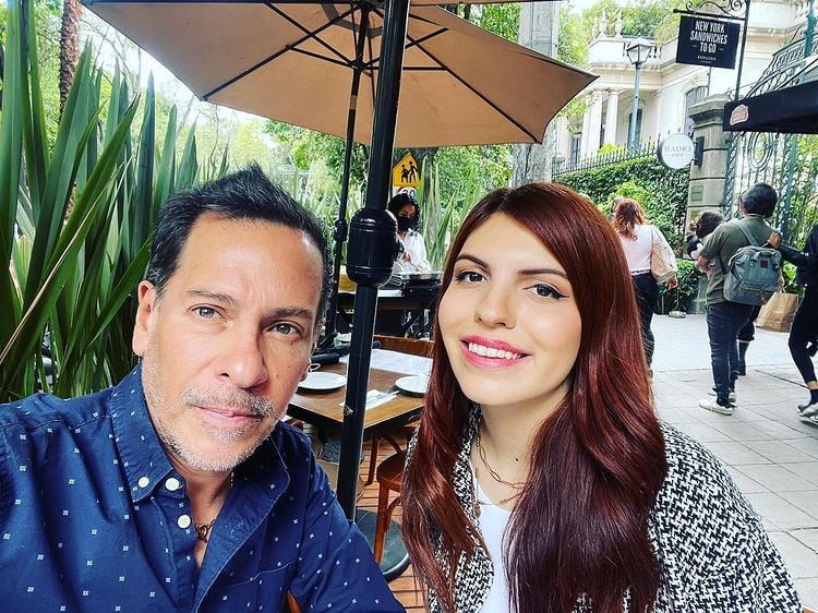 Víctor Hugo Sánchez y su hija Ana Ximena.