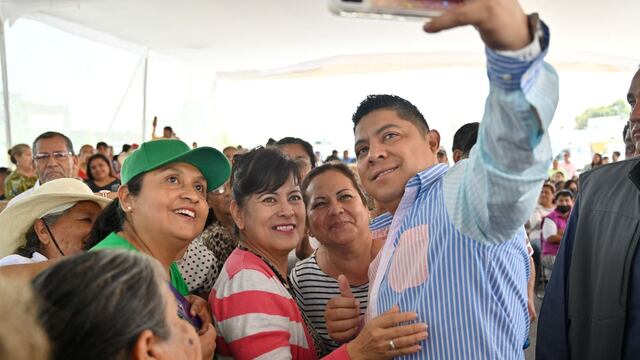 Ricardo Gallardo arranca construcción de puente