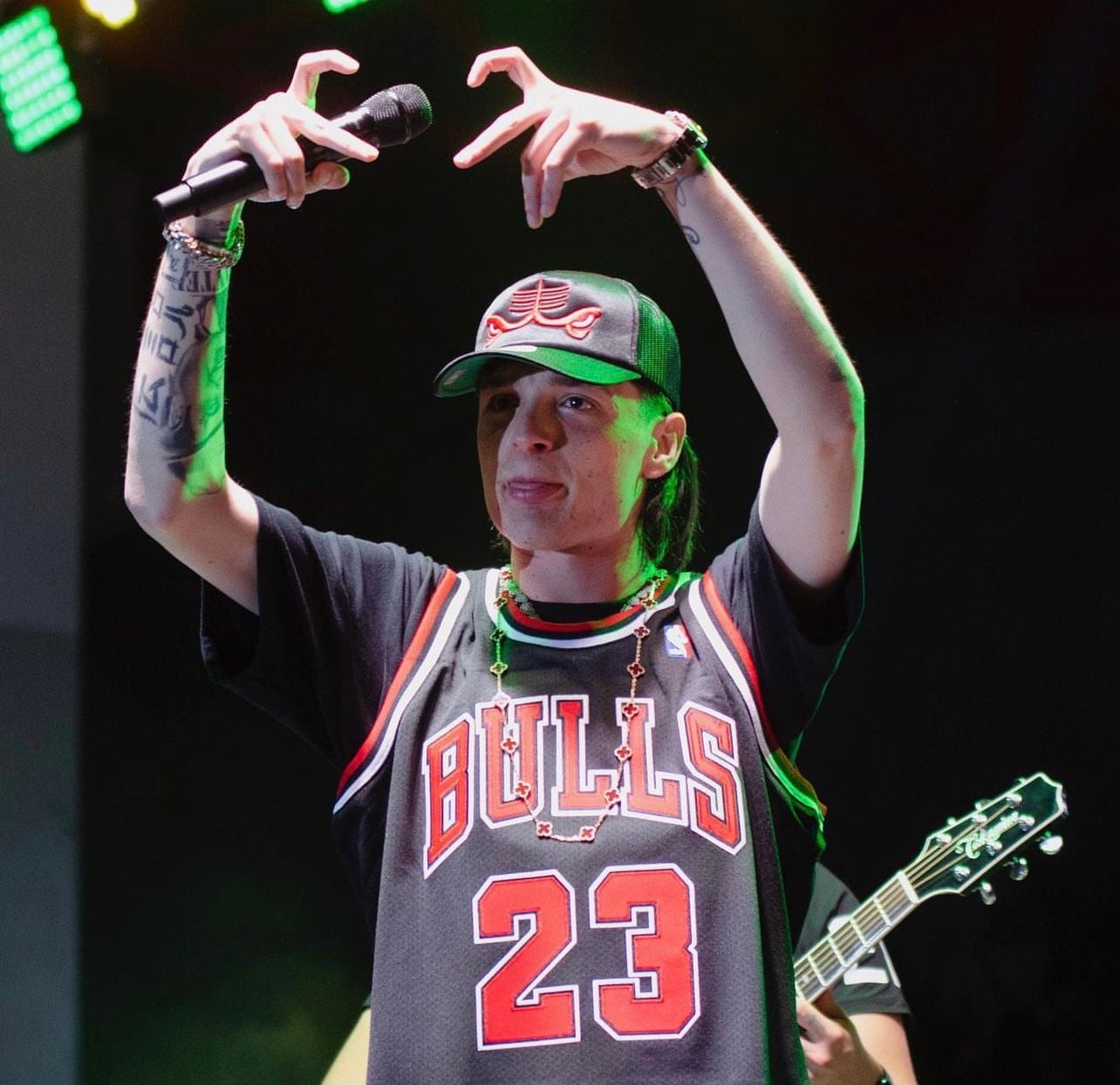 Peso Pluma, cantante