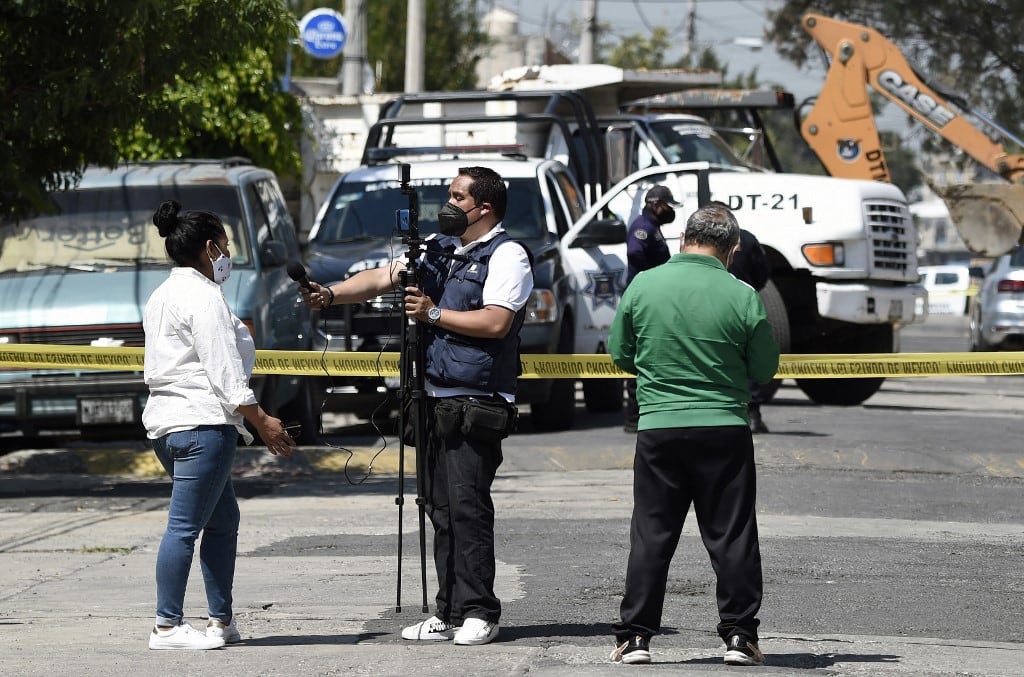 Un reportero entrevista a la tía de Flor Nínive Vizcaíno, desapareció el 16 de octubre del 2016