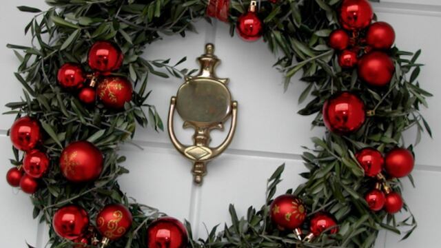 Los misioneros la adoptaron para evangelizar; por lo que cada elemento que la compone, tiene un significado religioso.