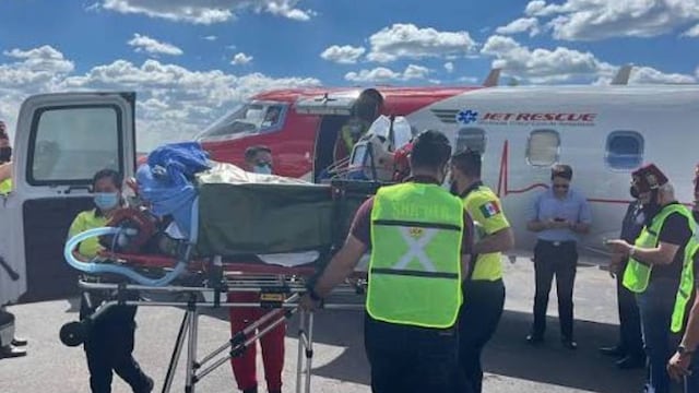 Traslado de Ximena tras explosión en Temascalcingo