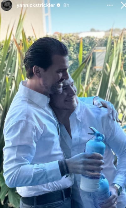 Yannick Strickler y su esposo Manuel Alonso