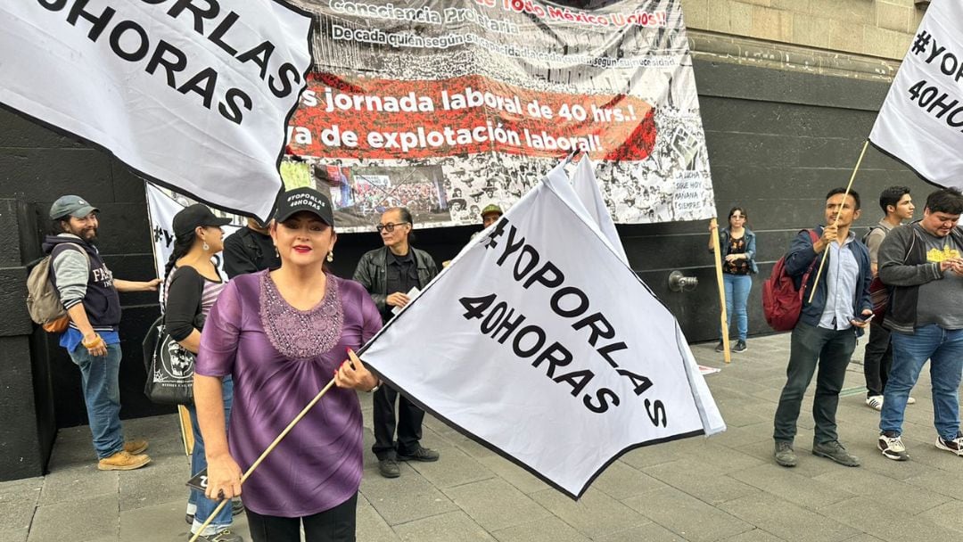 Jornada laboral 40 horas, arriban manifestantes a protesta en la SCJN con la diputada Susana Prieto