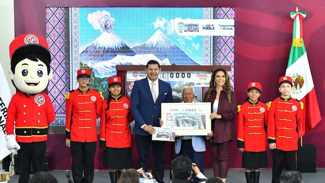 Lotería Nacional presenta billete conmemorativo de Puebla