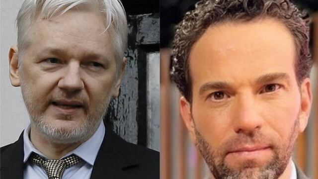 Julian Assange y Carlos Loret de Mola