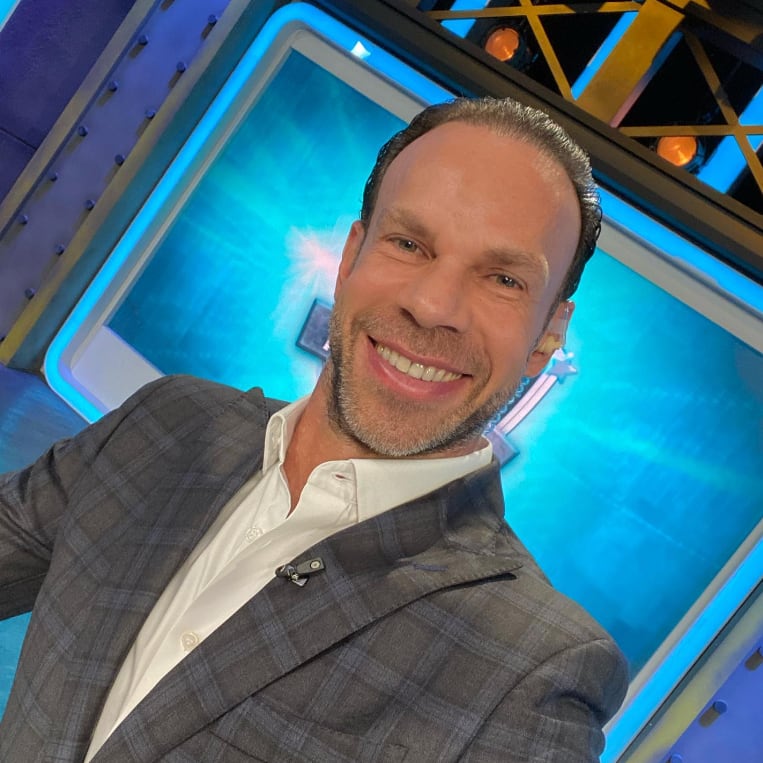 Luis Roberto Alvez 'Zague'
