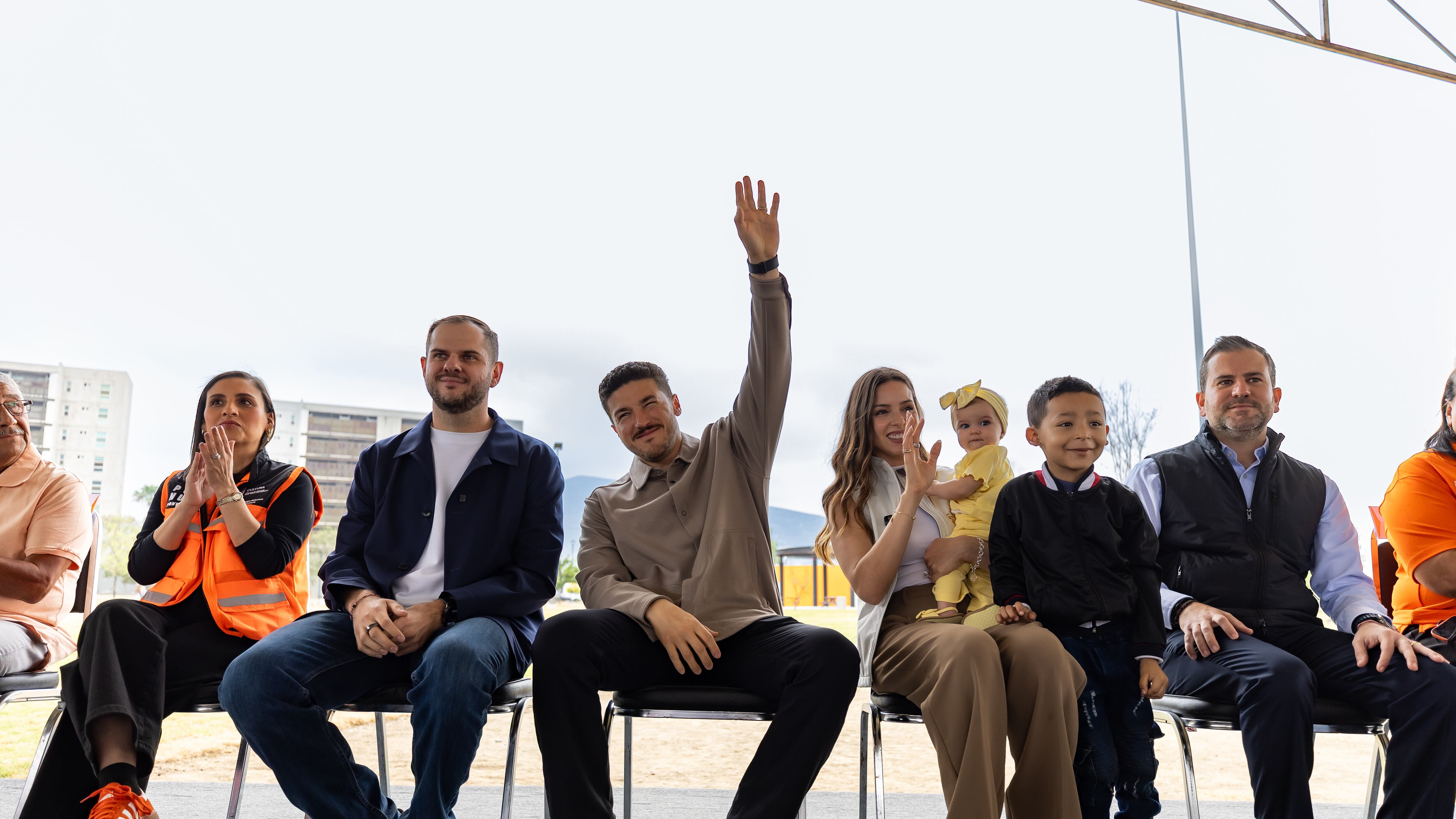 Samuel García y Mariana Rodríguez inauguran primera etapa del Parque Libertad