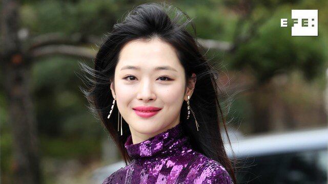 Sulli, cantante de K-Pop