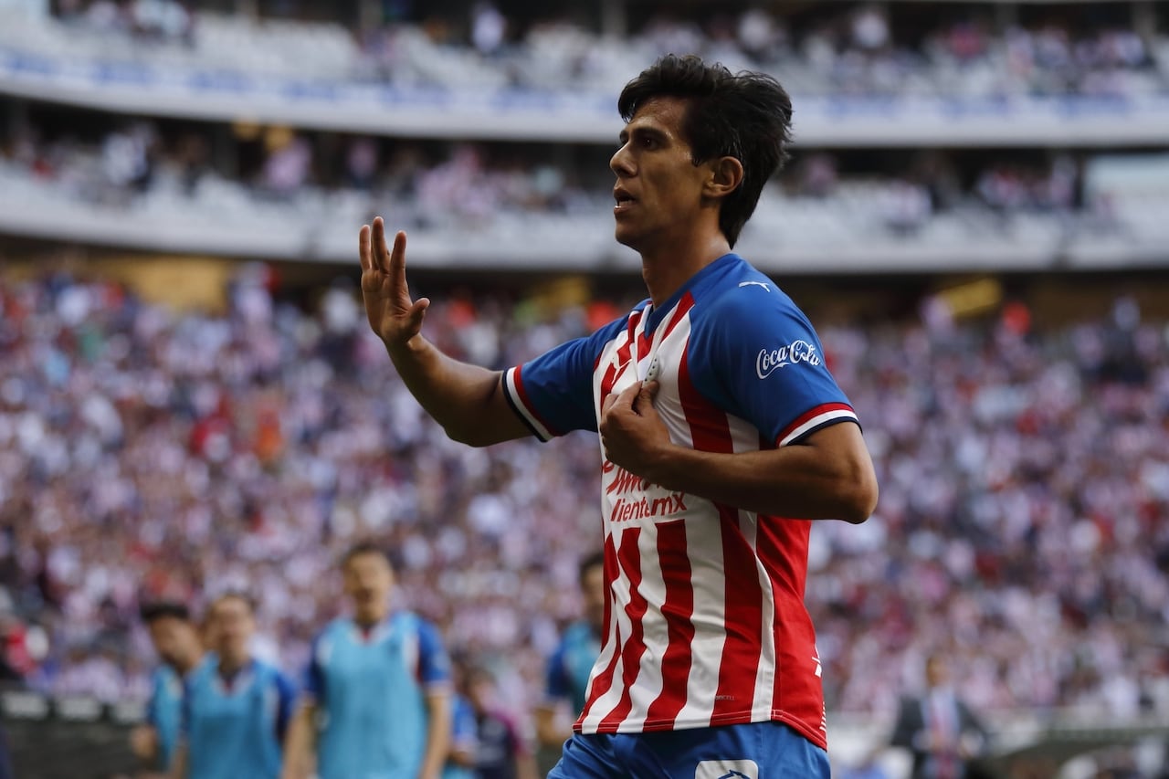 J.J. celebra un gol con el Rebaño