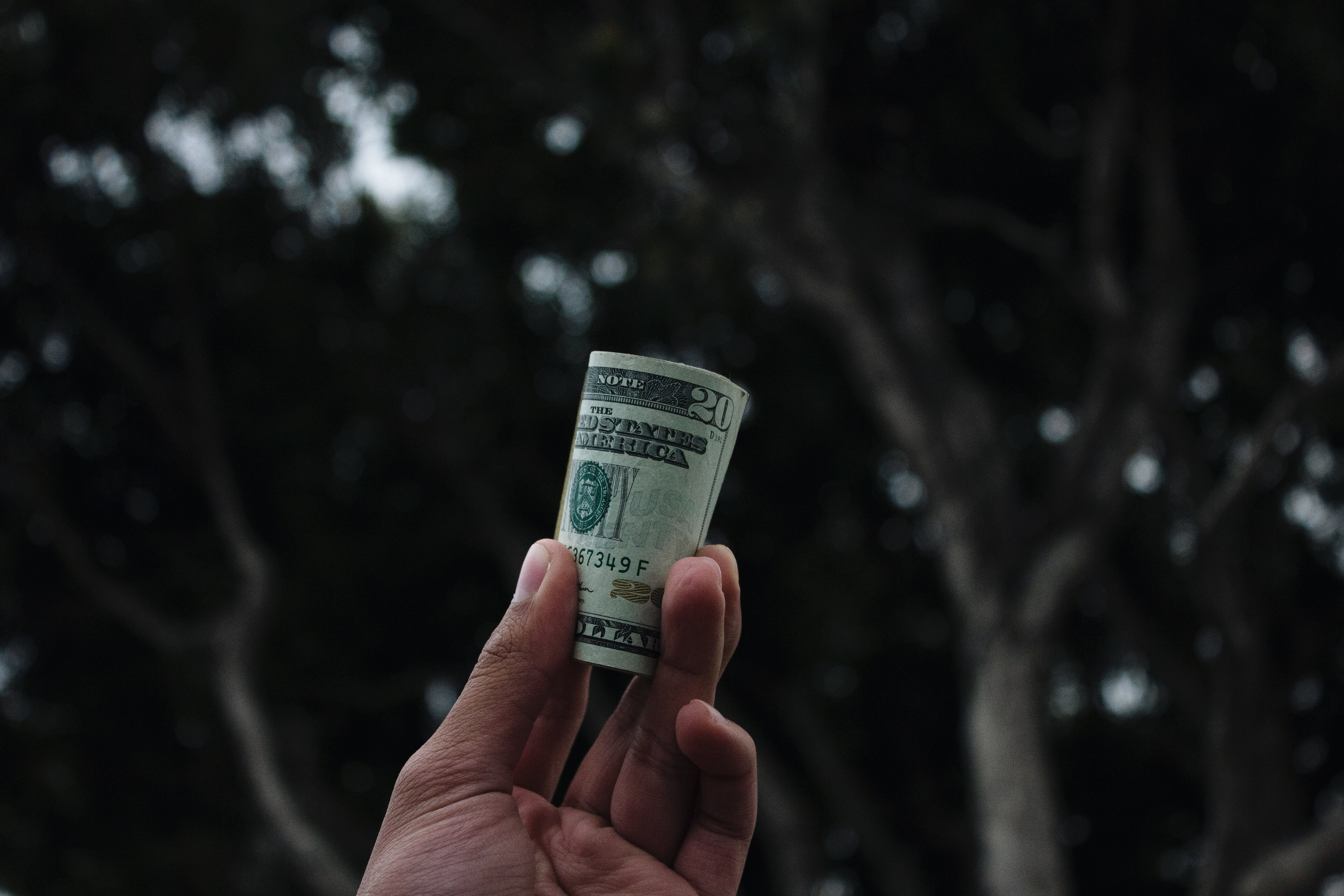 Dinero es uno de los regalos que no se deben dar en el Día de la Madre este 10 de mayo