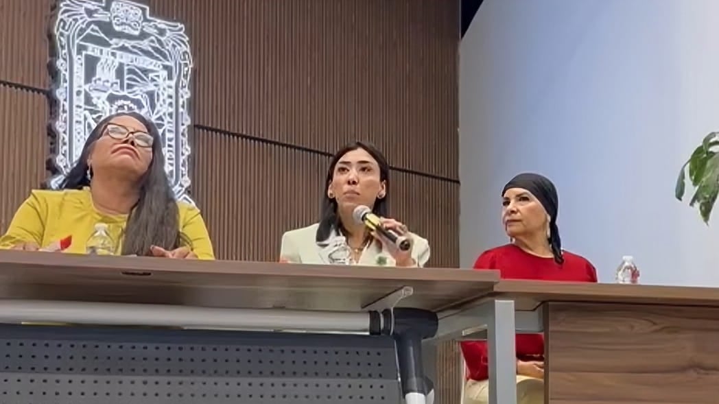 Norma Pimentel presenta reforma constitucional en materia de lenguaje incluyente