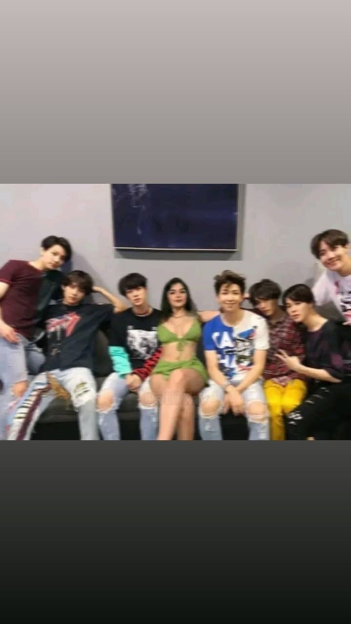 A Karely Ruiz le gusta BTS