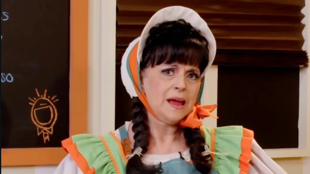 Cositas aclara su polémica foto con IA abrazando a un hombre musculoso