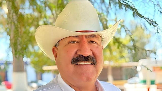 Activistas señalan al alcalde de Ures, Gastón Rodríguez, de amedrentarlos