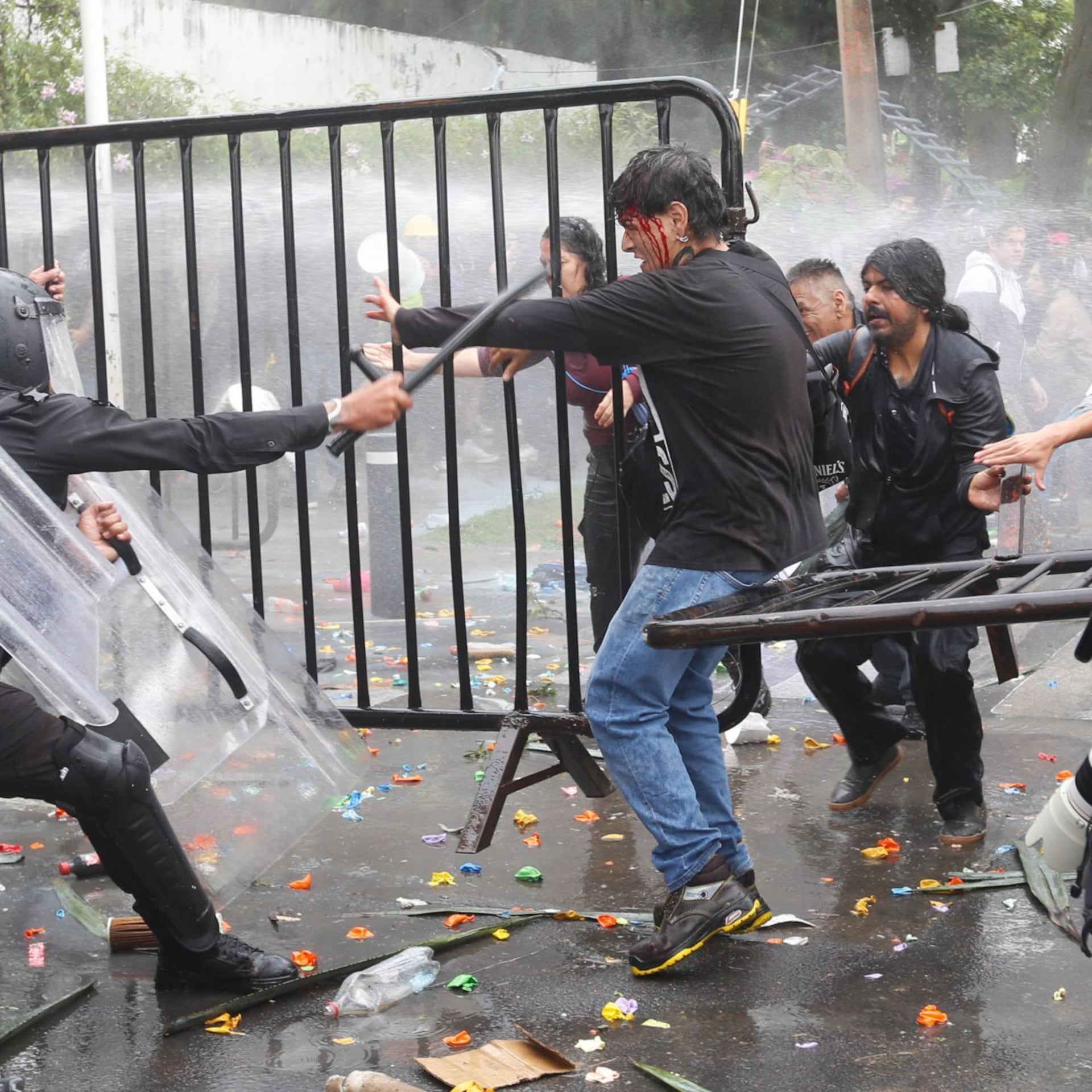 Gobierno de Jalisco reserva la identidad de quien ordenó el operativo en protestas por el agua
