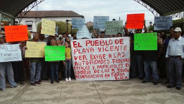 Jóvenes desaparecidos en Tierra Blanca. Demanda de que aparezcan.