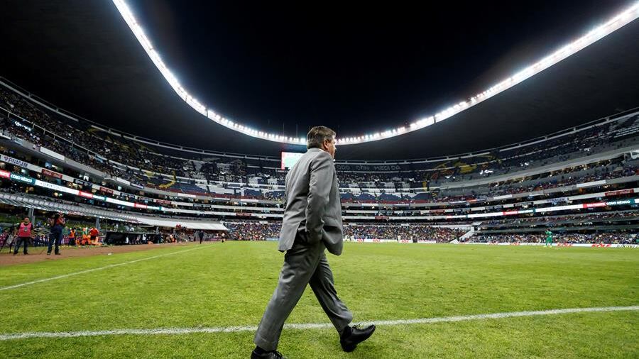 Balean a canterano del América mientras cenaba tlayudas