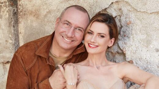 Altaír Jarabo revela si su esposo se pone celoso cuando se besa en telenovelas