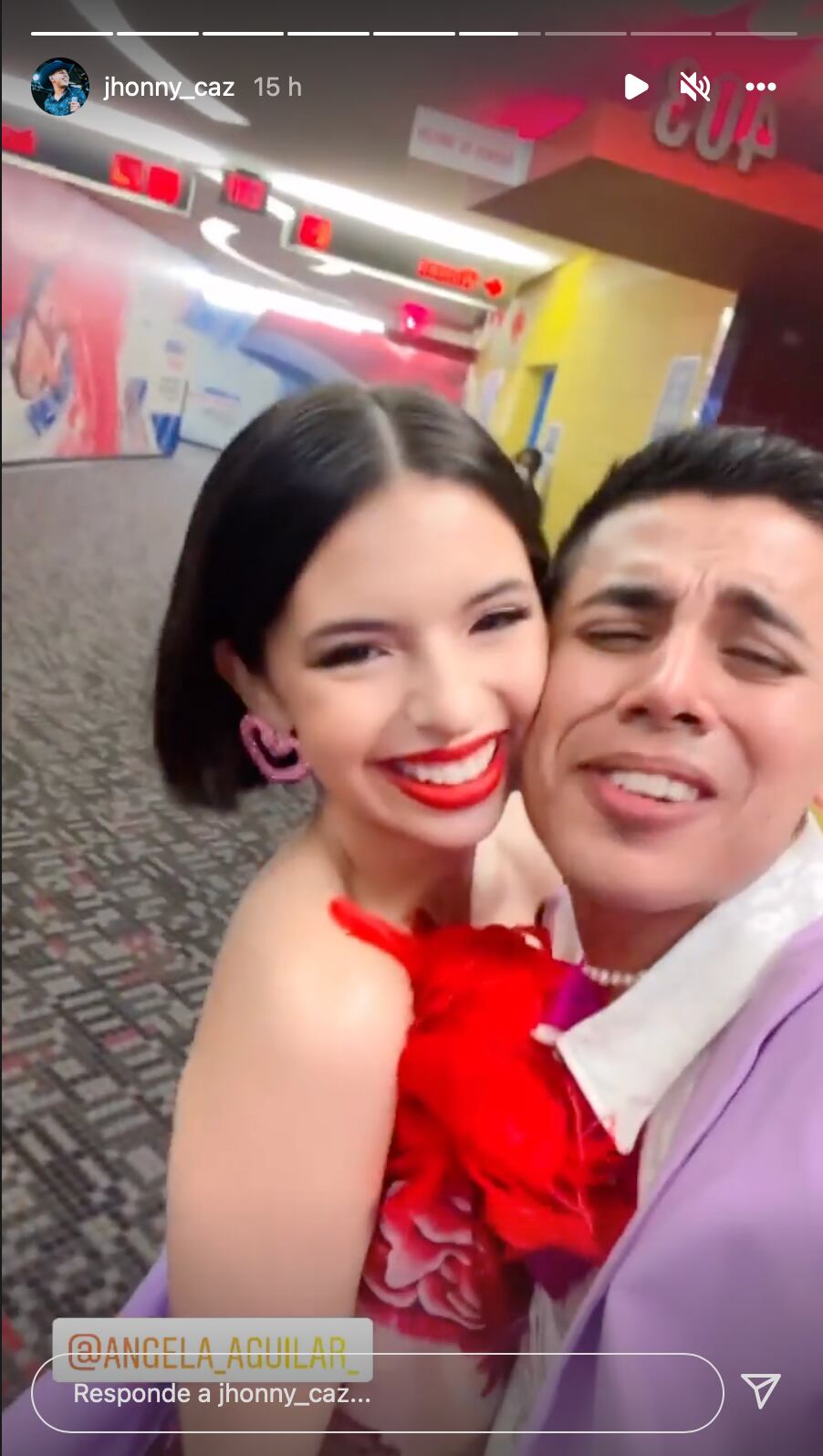 Ángela Aguilar y  Jhonny Caz