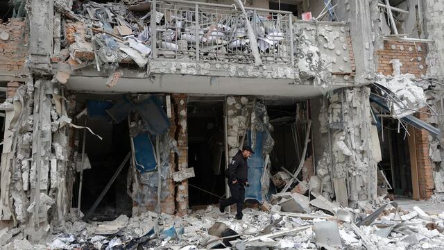 Duro ataque ruso a Ucrania tras canje de prisioneros