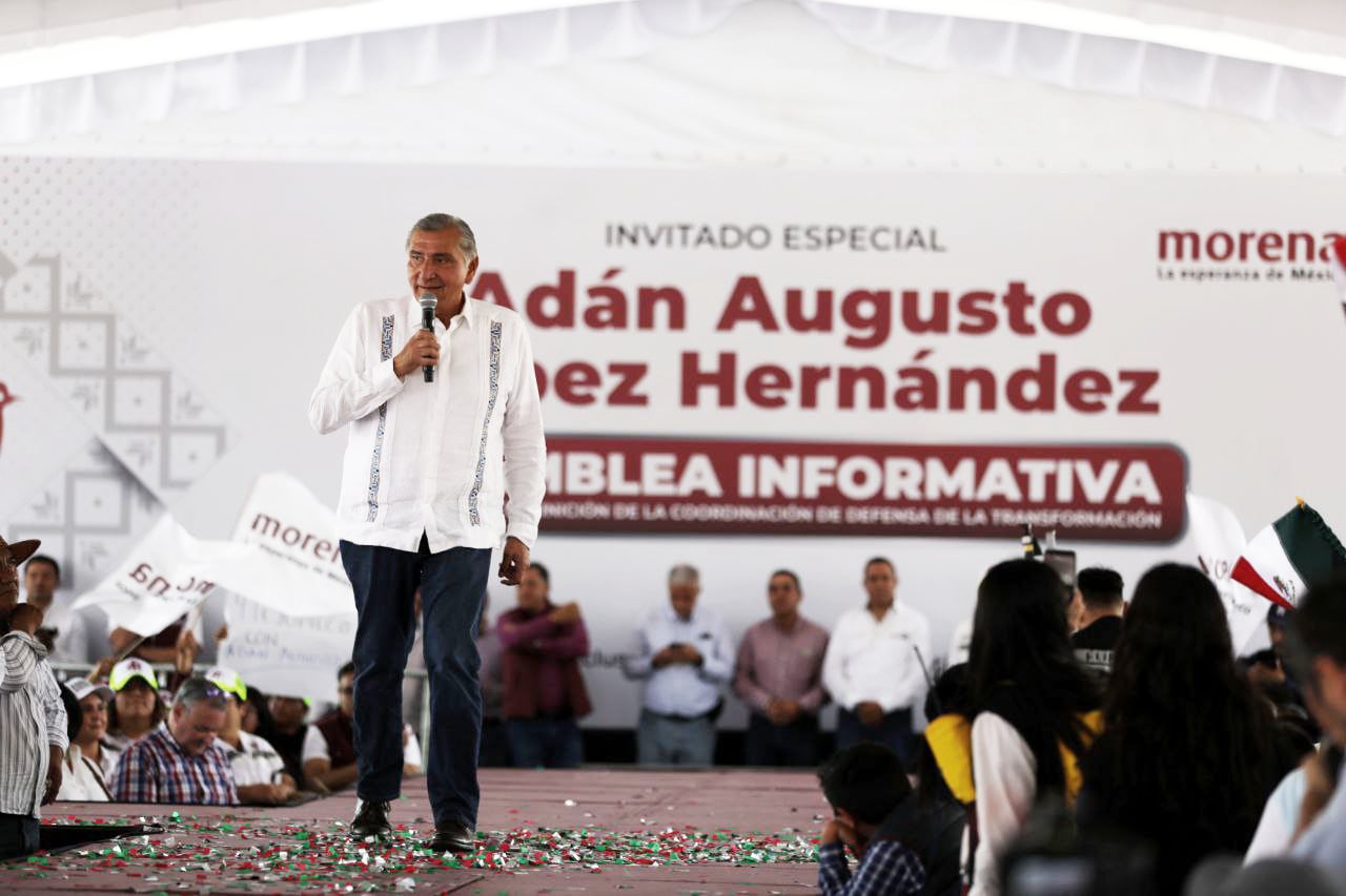 Adán Augusto López defiende los libros de la SEP