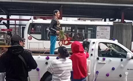 Creyentes de la Santa Muerte tomaron la López Portillo en Tultitlán