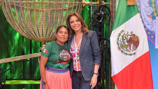Lotería Nacional dedica billete conmemorativo a corredoras de México Imparable