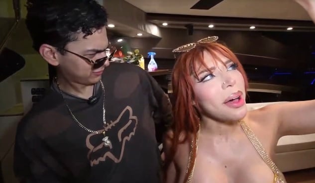 Yeri Mua y Lonche de Huevito en su stream.