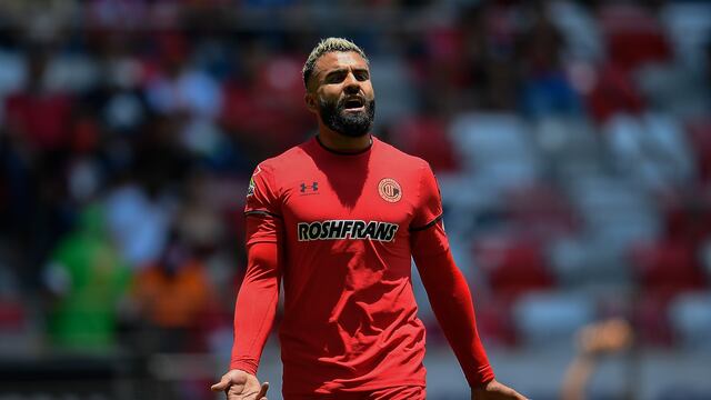 Alexis Canelo con el Deportivo Toluca