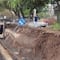 FOTOS: Socavón gigante se traga parada de autobús en Celaya
