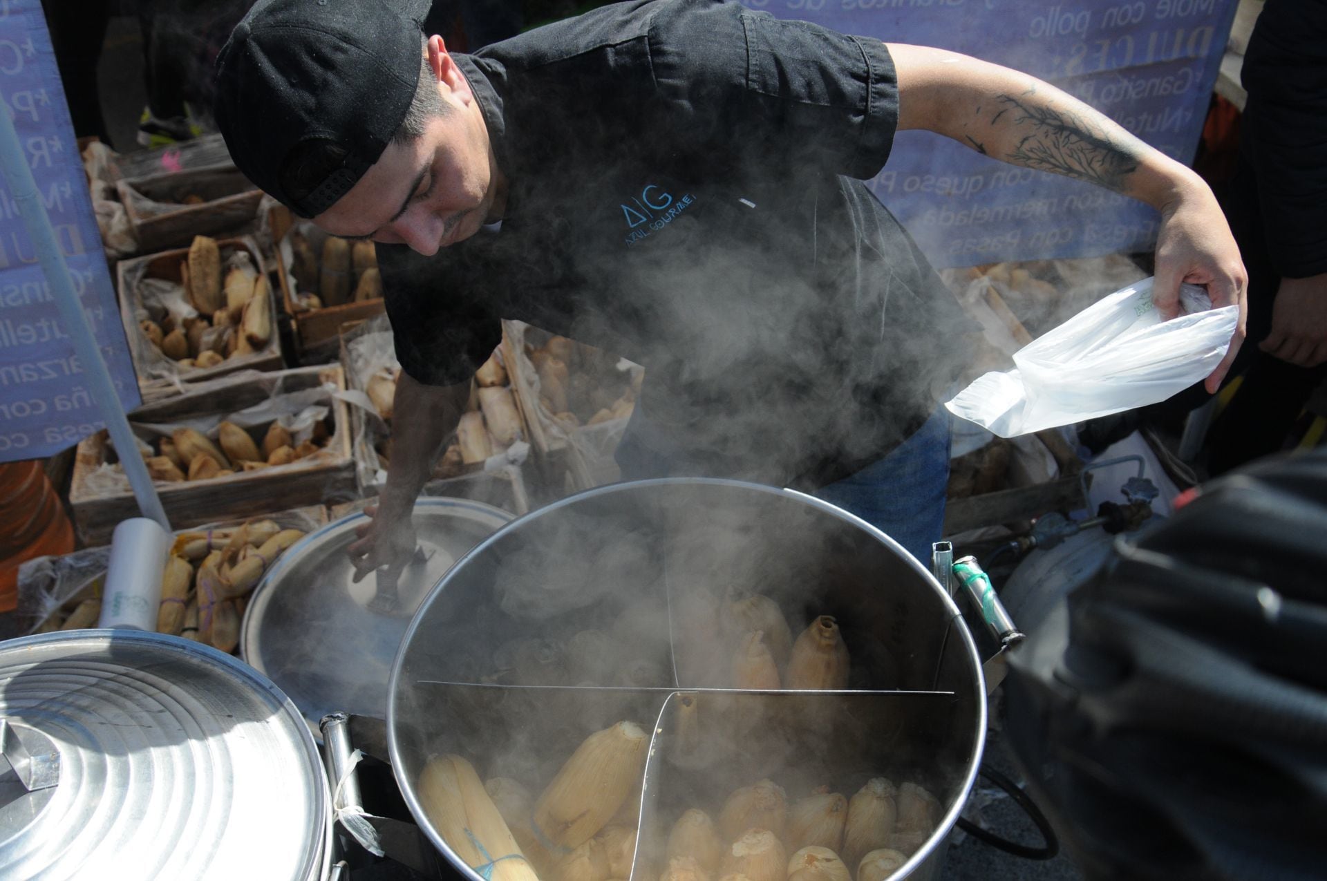 Venta de tamales en la Feria del Tamal