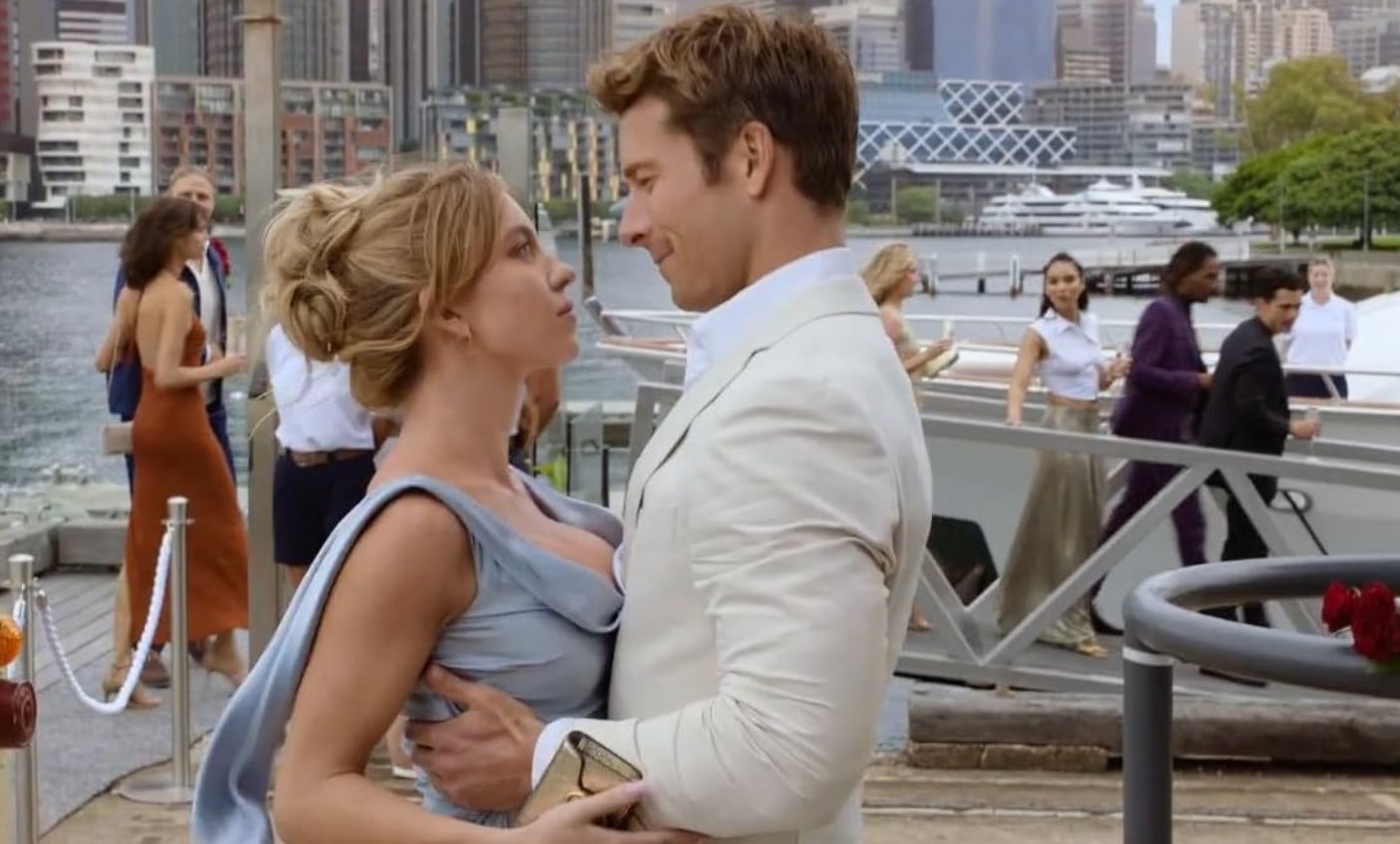 Con todos menos contigo