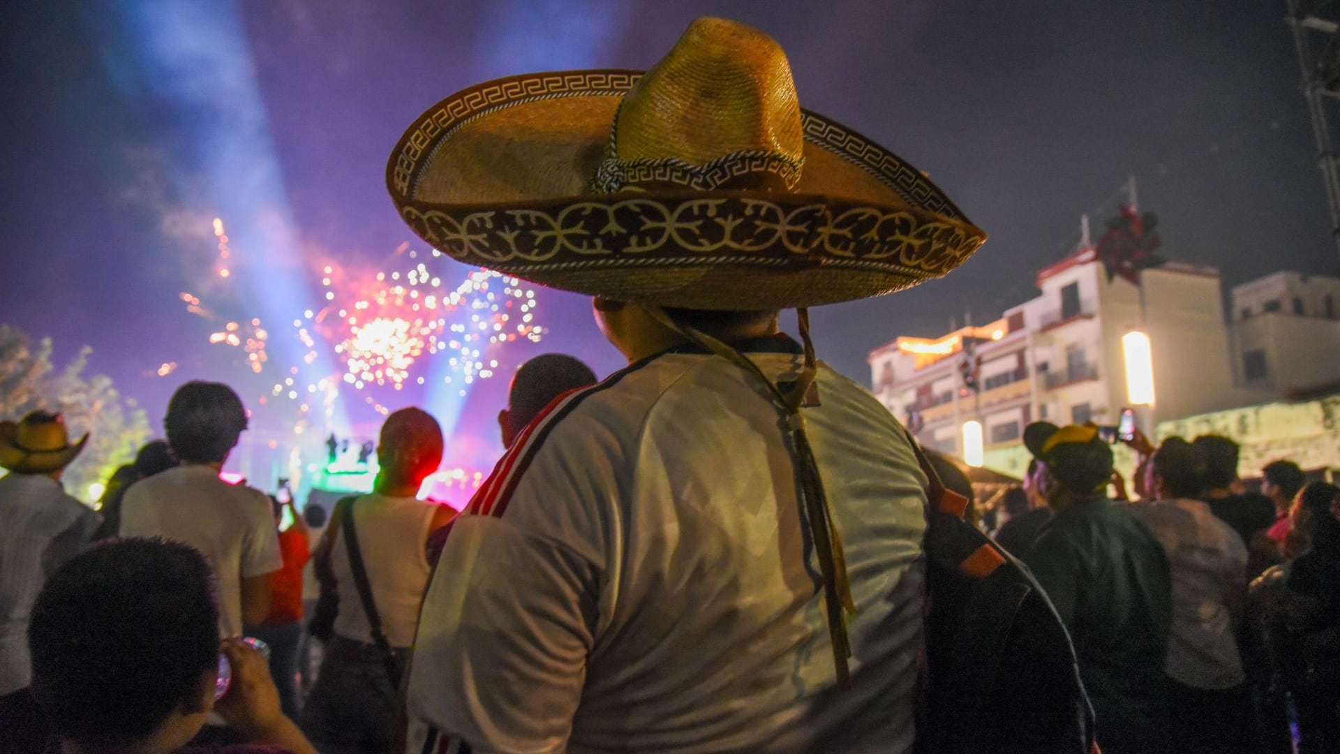 Mexicanas y mexicanos patrioteros