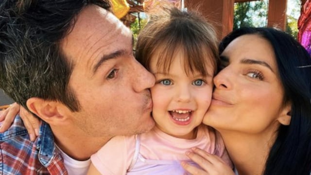 Mauricio Ochmann, Aislinn Derbez y su hija Kailani