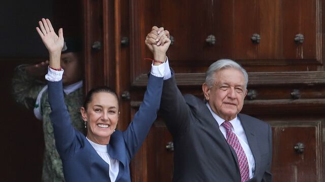 Claudia Sheinbaum, presidente electa, fue recibida por Andrés Manuel López Obrador, presidente de México, en Palacio Nacional