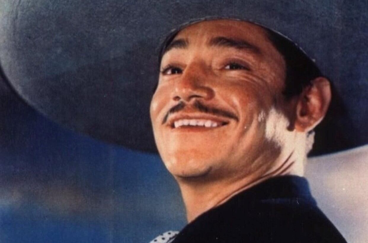 Javier Solís