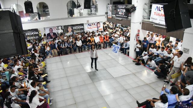 La candidata visitó Tlalpan y expuso sus propuestas ante jóvenes y líderes de unidades habitacionales