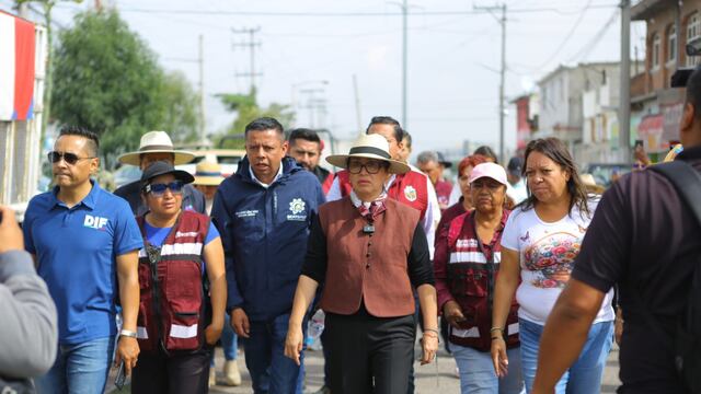 Azucena Cisneros intensifica retiro de basura en Ecatepec