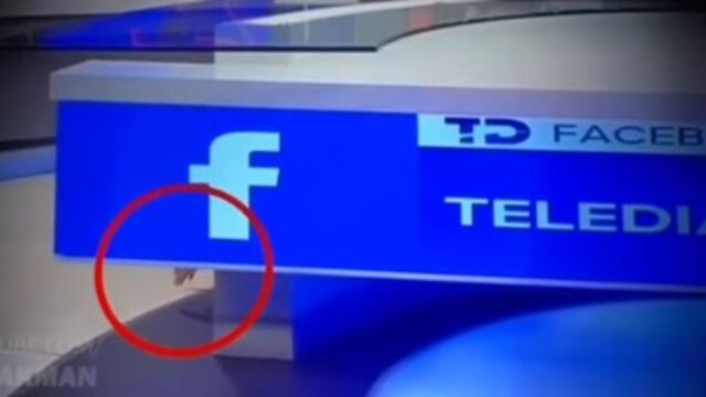 ¿Fantasma en Telediario? El aterrador video de una mano que apareció en el noticiero en vivo