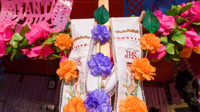 Este 3 de mayo se festeja el Día de la Santa Cruz o día del albañil