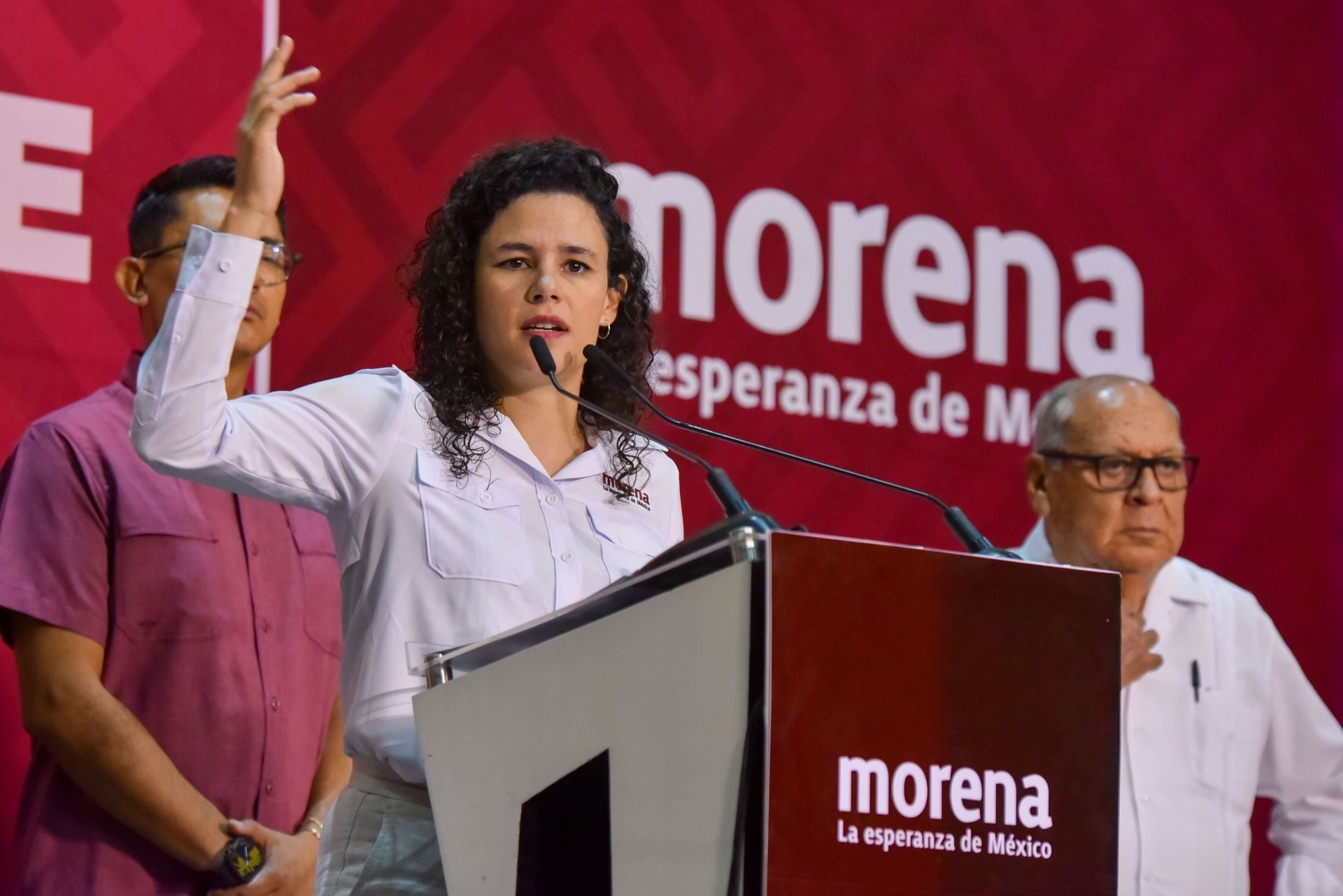 Luisa Alcalde, dirigente de Morena