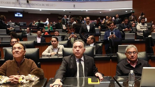 Enrique Inzunza y su vergonzosa presencia en el Senado