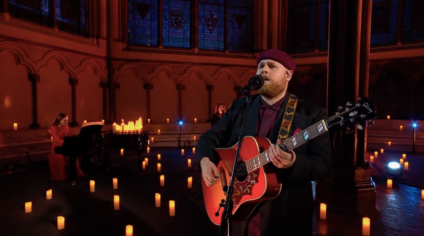 Kate Middleton sorprende tocando el piano en concierto de Navidad